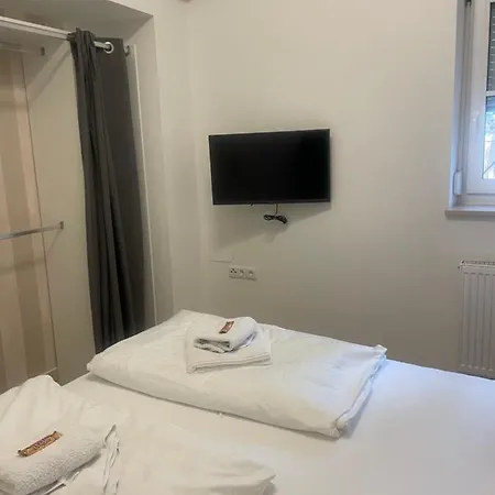 Apartment 2 *