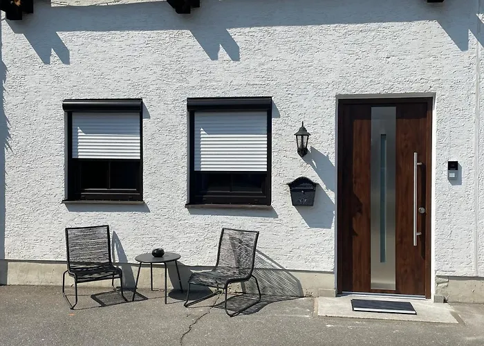 2 Διαμέρισμα *